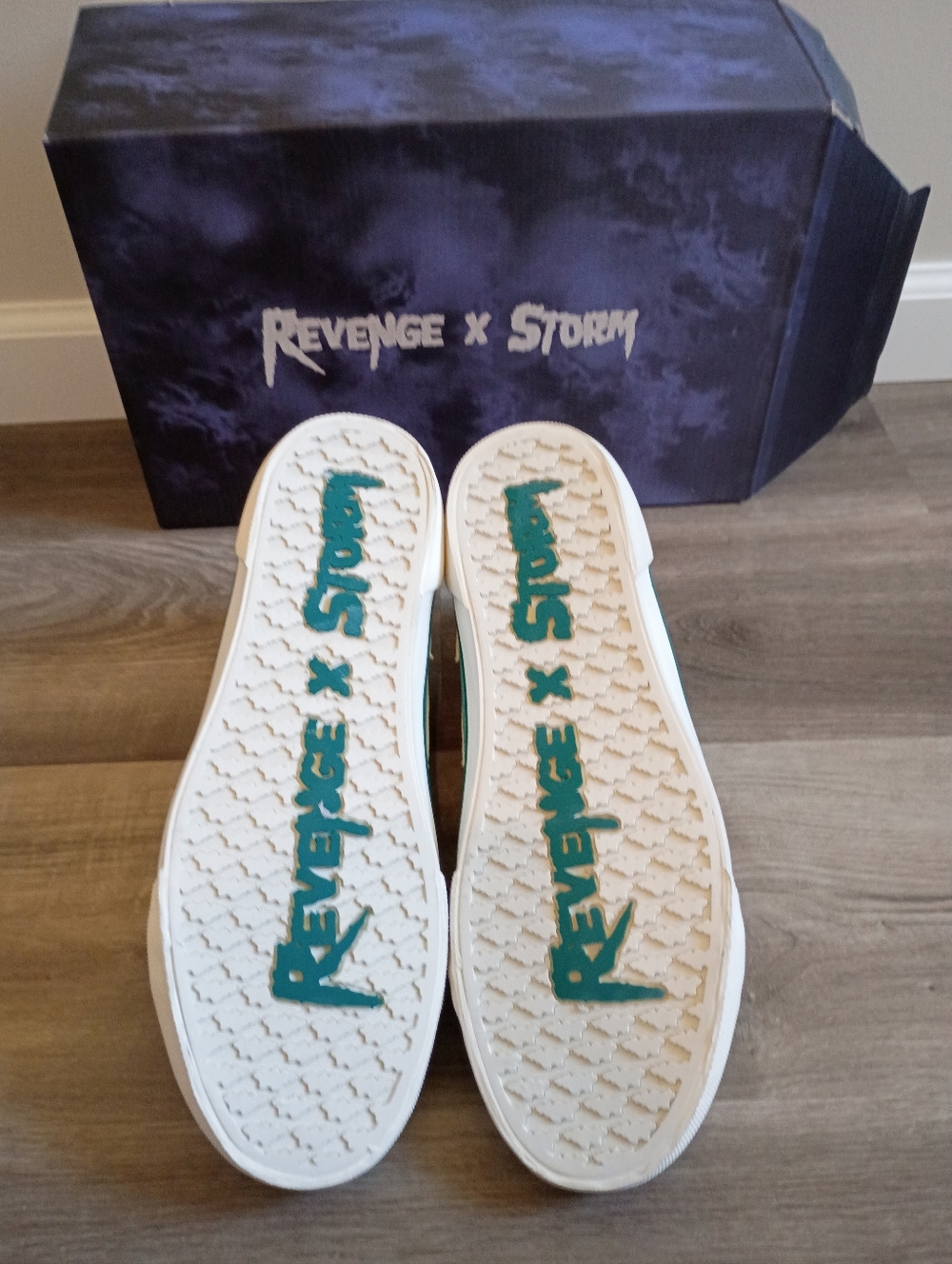NIB REVENGE STORM Mens VOL 2 SIZE 11 TURQUOISE‎ SEA GREEN High Top Sneaker Shoes - Picture 5 of 7